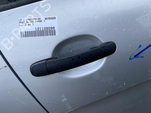 front-right-exterior-door-handle-seat-altea-5p1-2004-2005-2006-2007-2008-2009-2010-2011-2012-2013-2014-2015-32295160 main image