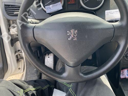 Used Driver airbag PEUGEOT 207 (WA_, WC_) 1.4 HDi (68 hp) 26581017