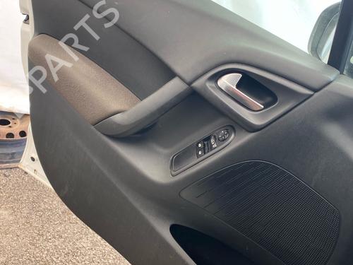 Front left panel CITROËN C3 II (SC_) 1.4 HDi 70 (SC8HZC, SC8HR0, SC8HP4) | BP37279344C58 - Image 3
