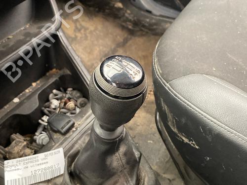 Used Shift knob Shift knob 36344993 36344993