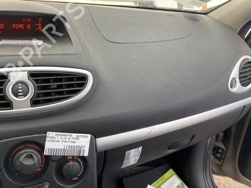 Used Dashboard RENAULT CLIO III Grandtour (KR0/1_) 1.5 dCi (KR0F) (86 hp) 30395837