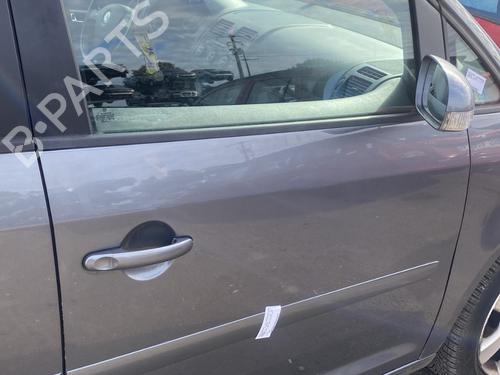 Used Right front door VW TOURAN (1T1, 1T2) 1.9 TDI (105 hp) 28589294
