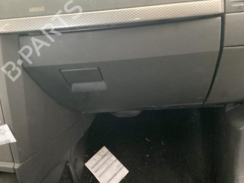 Hanskerom OPEL MERIVA A MPV (X03) 1.6 (E75) (105 hp) 29142971
