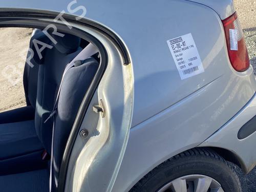 Bagskærm venstre RENAULT MEGANE I (BA0/1_) 1.6 16V (BA04, BA0B, BA11, BA1J, BA16, BA19, BA1K, BA1V,... (107 hp) 33042389