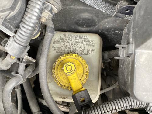 Brake master cylinder VW BORA Variant (1J6) 1.9 TDI | BP34451064M77 - Image 2