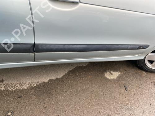 door-moulding-trim-renault-megane-i-ba01_-1995-1996-1997-1998-1999-2000-2001-2002-2003-2004-36337187 main image