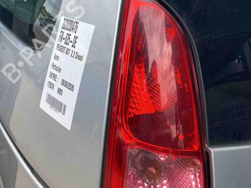left-taillight-peugeot-807-eb_-2002-36473724 main image