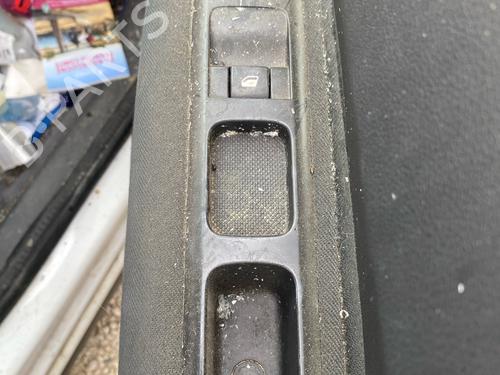Used Right front window switch Right front window switch 38940614 38940614