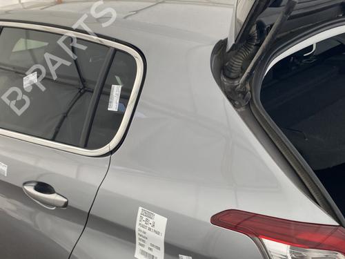 Sidevegg venstre PEUGEOT 308 II (LB_, LP_, LW_, LH_, L3_) 1.6 BlueHDi 120 (120 hp) 32016825