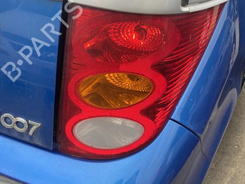 Used Right taillight PEUGEOT 1007 (KM_) 1.6 16V (109 hp) 29477637