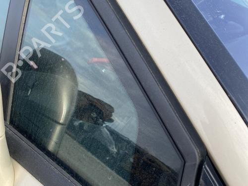 Used Front right quarter glass Front right quarter glass 32865028 32865028
