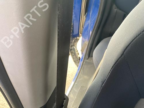 front-right-seatbelt-citroen-nemo-mpv-2009-36786649 main image