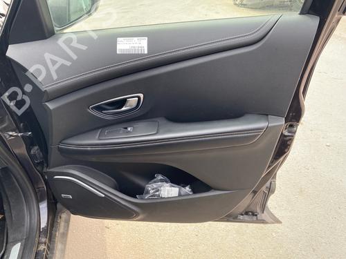 Used Front right panel Front right panel 37438736 37438736