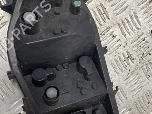 Used Lamp holder Lamp holder RENAULT CLIO III (BR0/1, CR0/1) 1.5 dCi (BR17, CR17) (86 hp) 29910776 29910776