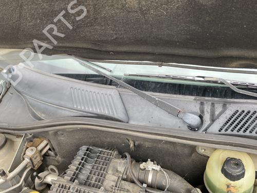 Used Scuttle panel Scuttle panel RENAULT CLIO II (BB_, CB_) 1.5 dCi (B/CB07) (65 hp) 25381165 25381165