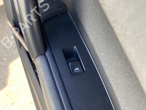 Right front window switch AUDI A1 Sportback (8XA, 8XF) 1.6 TDI | BP24373110I26 - Image 3