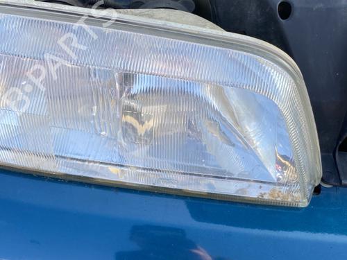 Used Right headlight Right headlight CITROËN ZX (N2) 1.4 i (75 hp) 27685853 27685853