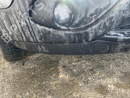 Used Right front fog light Right front fog light 31919245 31919245