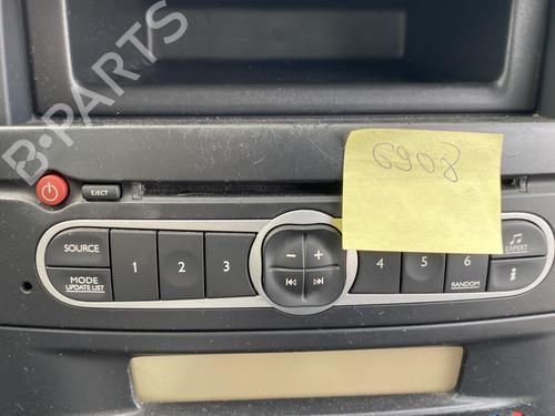 Radio RENAULT LAGUNA II (BG0/1_) 2.0 16V (BG00, BG0K, BG0P, BG0W) | BP30133281E6