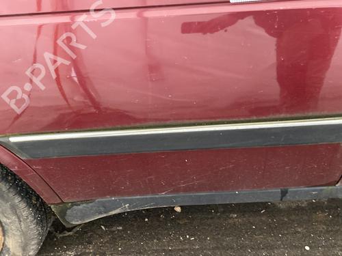 Dørliste PEUGEOT 405 II (4B) 1.9 TD (90 hp) 32207965