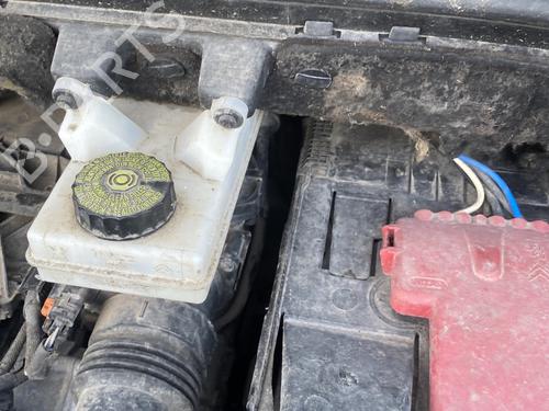 Used Brake master cylinder Brake master cylinder CITROËN BERLINGO Box Body/MPV (B9) 1.6 HDi / BlueHDi 75 (75 hp) 32082865 32082865
