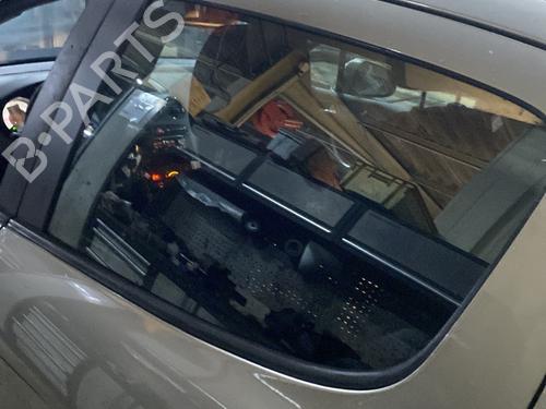 Vidro porta trás esquerda PEUGEOT 308 I (4A_, 4C_) 1.6 HDi (92 hp) 30860992