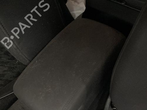 Used Armrest / Center console Armrest / Center console AUDI A3 (8V1, 8VK) 1.6 TDI (105 hp) 23782498 23782498