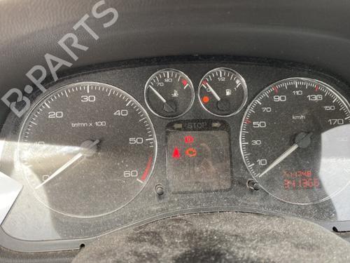 Cockpit PEUGEOT 307 (3A/C) 1.6 HDi 110 (109 hp) 22123471