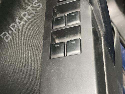 Used Left front window switch TOYOTA AURIS Estate (_E18_) 1.6 D4-D (WWE185_) (112 hp) 20220297