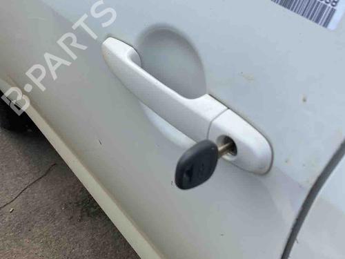 front-left-exterior-door-handle-toyota-rav-4-iii-_a3_-2005-2006-2007-2008-2009-2010-2011-2012-2013-2014-36438267 main image