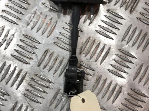 Used Hinge/Door check strap RENAULT CLIO IV (BH_) 1.5 dCi 75 (75 hp) 19912171
