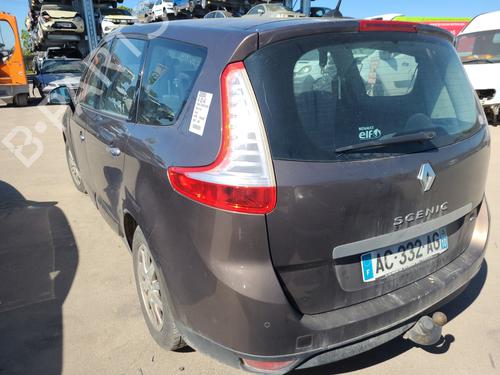 Dashboard RENAULT SCÉNIC III (JZ0/1_) 1.9 dCi (JZ0J, JZ1J, JZ1K, JZ1S) | BP34380435C46 - Image 9
