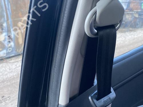front-right-seatbelt-vw-fox-hatchback-5z1-5z3-5z4-2003-2004-2005-2006-2007-2008-2009-2010-2011-2012-2013-2014-2015-31791785 main image