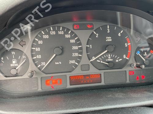 Cockpit BMW 3 (E46) 320 d (150 hp) 26297757