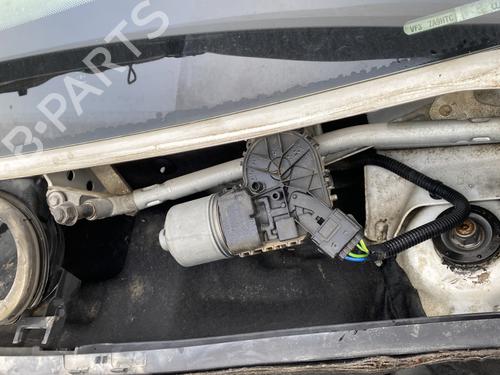 Used Front wiper motor PEUGEOT PARTNER Box Body/MPV 1.6 HDi (75 hp) 30901095