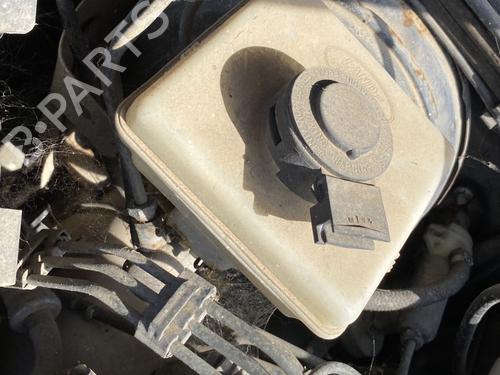 Used Brake master cylinder Brake master cylinder LAND ROVER DISCOVERY II (L318) 2.5 Td5 4x4 (139 hp) 33554104 33554104