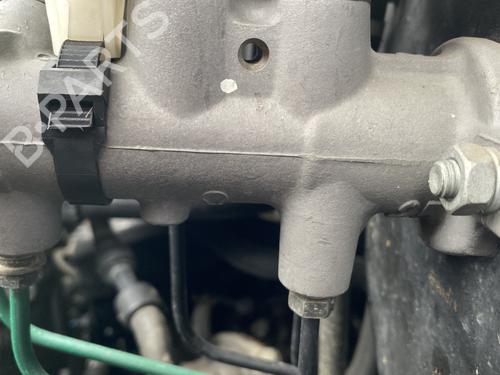 brake-master-cylinder-renault-master-ii-van-fd-1997-1998-1999-2000-2001-2002-2003-2004-2005-2006-2007-2008-2009-2010-2011-2012-2013-23979574 main image