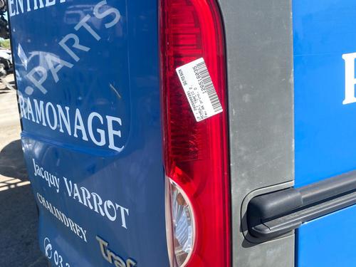 Right taillight RENAULT TRAFIC II Van (FL) 2.0 dCi 90 (FL0H, FL00, FL01, FL0M, FL0P, FL0S) | BP36048220C35 - Image 3