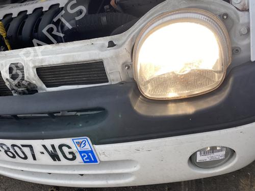 Used Left headlight RENAULT TWINGO I (C06_) 1.2 16V (C060) (60 hp) 30712693