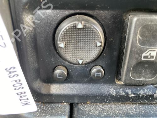 right-mirror-vw-polo-variant-6v5-1997-1998-1999-2000-2001-38228577 main image