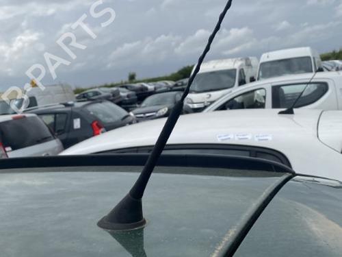 Antenne/Base Antenne/Base FIAT PANDA (312_, 319_) 1.3 D Multijet 4x4 (312PXU1A) (95 hp) 19904210 19904210