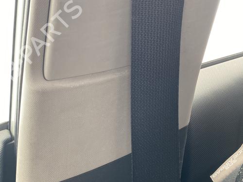 front-right-seatbelt-toyota-auris-_e15_-2006-2007-2008-2009-2010-2011-2012-2013-26276742 main image