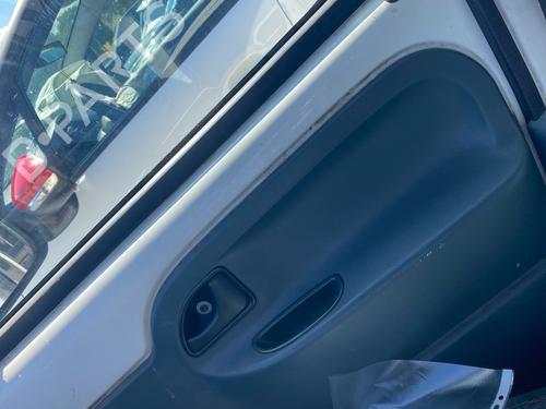 Høyre frontpanel Høyre frontpanel RENAULT KANGOO Express (FC0/1_) D 65 1.9 (FC0E, FC02, FC0J, FC0N) (64 hp) 36966395 36966395