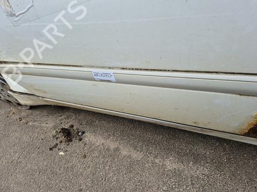 Used Door moulding trim MERCEDES-BENZ C-CLASS (W202) C 200 (202.020) (136 hp) 22123993