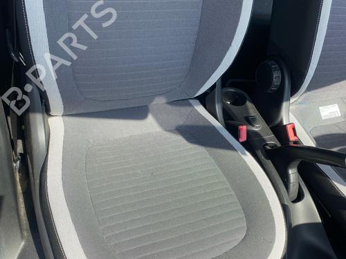 Right front seat RENAULT TWINGO III (BCM_, BCA_) 0.9 TCe 90 (BCM9, BCM2) | BP38072056C16 - Image 2