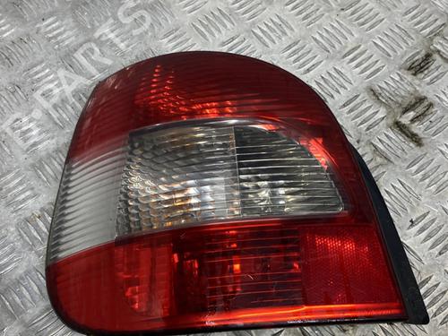 Farolim esquerdo RENAULT SCÉNIC I MPV (JA0/1_, FA0_) 1.9 dCi (JA05, JA1F) (102 hp) 26180182