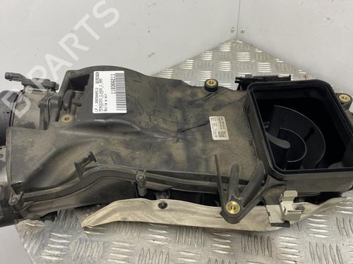 Used Air filter box MERCEDES-BENZ C-CLASS Coupe (C205) C 220 d (205.304) (170 hp) 31067703