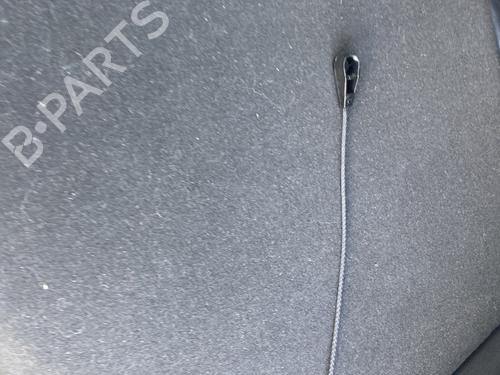 Used Rear parcel shelf Rear parcel shelf RENAULT MEGANE IV Hatchback (B9A/M/N_) 1.2 TCe 130 (B9MR) (130 hp) 33553223 33553223