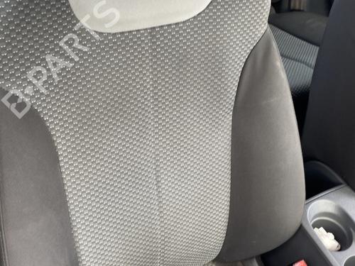 Right front seat SEAT LEON (1P1) 1.9 TDI | BP29635831C16 