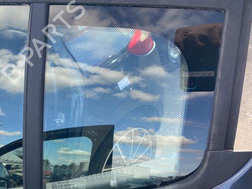 rear-left-door-window-renault-megane-iii-hatchback-bz01_-b3_-2008-39631307 main image